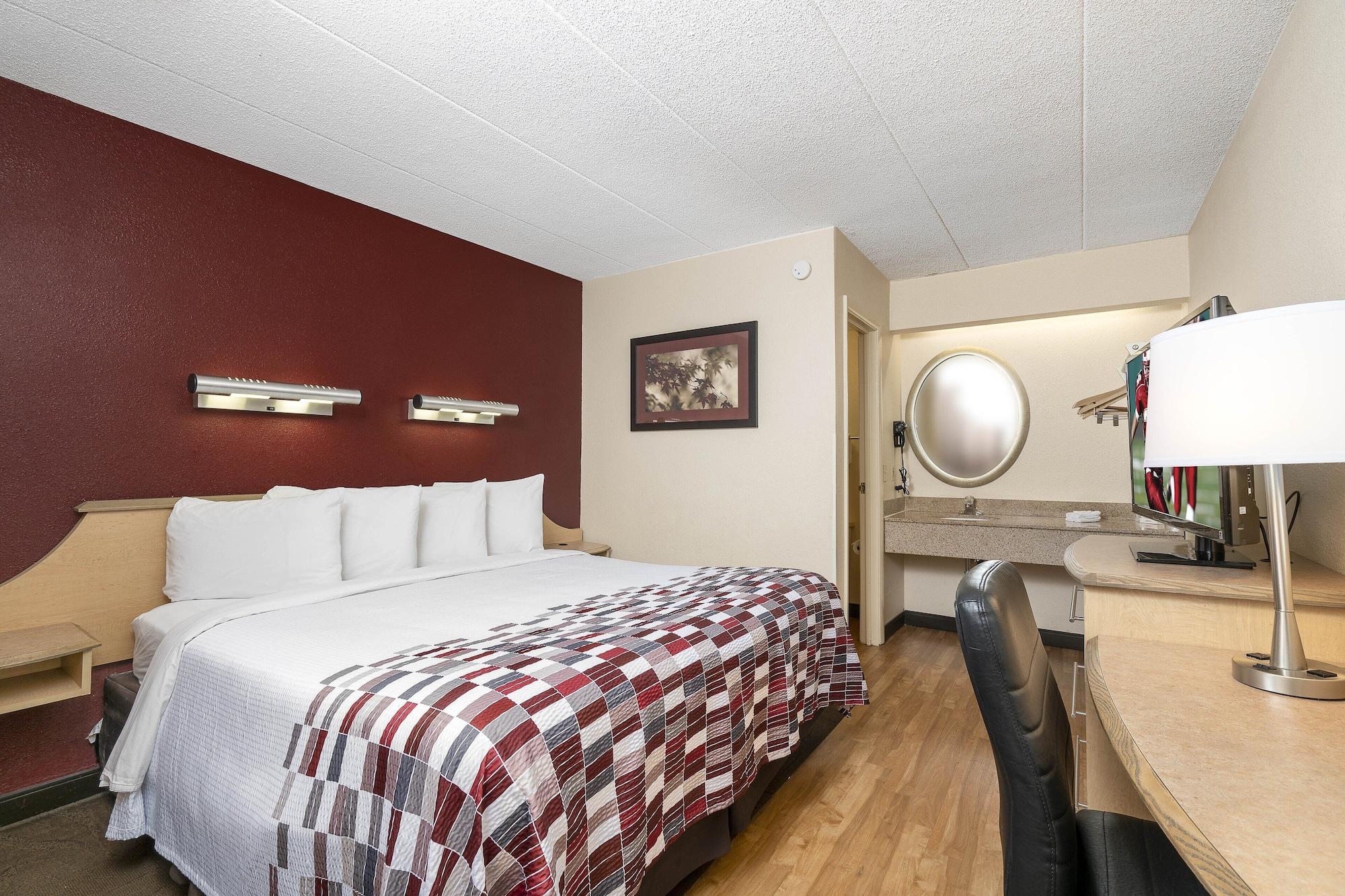 Red Roof Inn Philadelphia - Oxford Valley Langhorne Exterior foto
