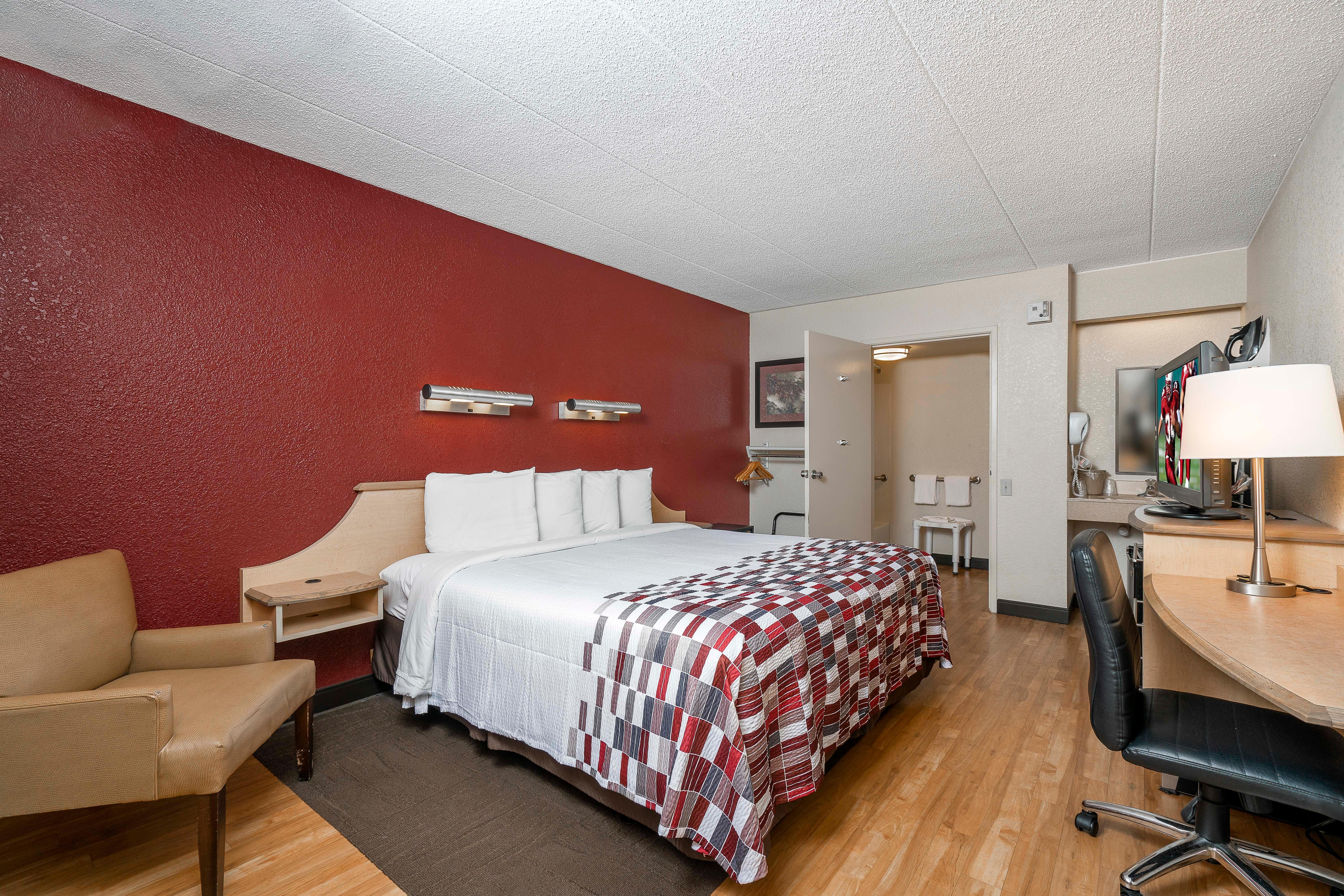 Red Roof Inn Philadelphia - Oxford Valley Langhorne Exterior foto